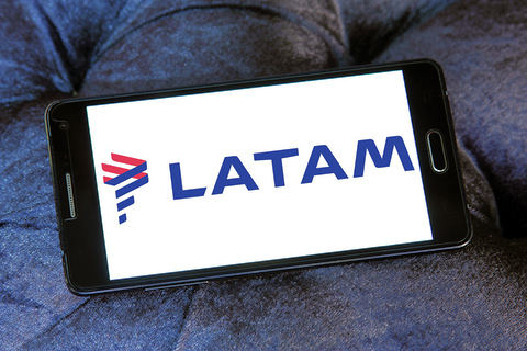 A LATAM airlines electronic flight bag