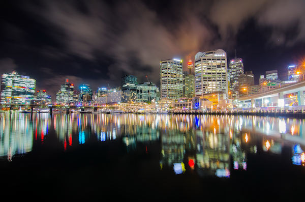 Syndey's Darling Harbour at night